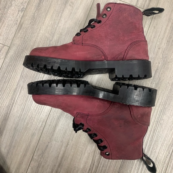 VINTAGE Gripfast (original Dr. Marten factory) boots (MIE) - Picture 2 of 7